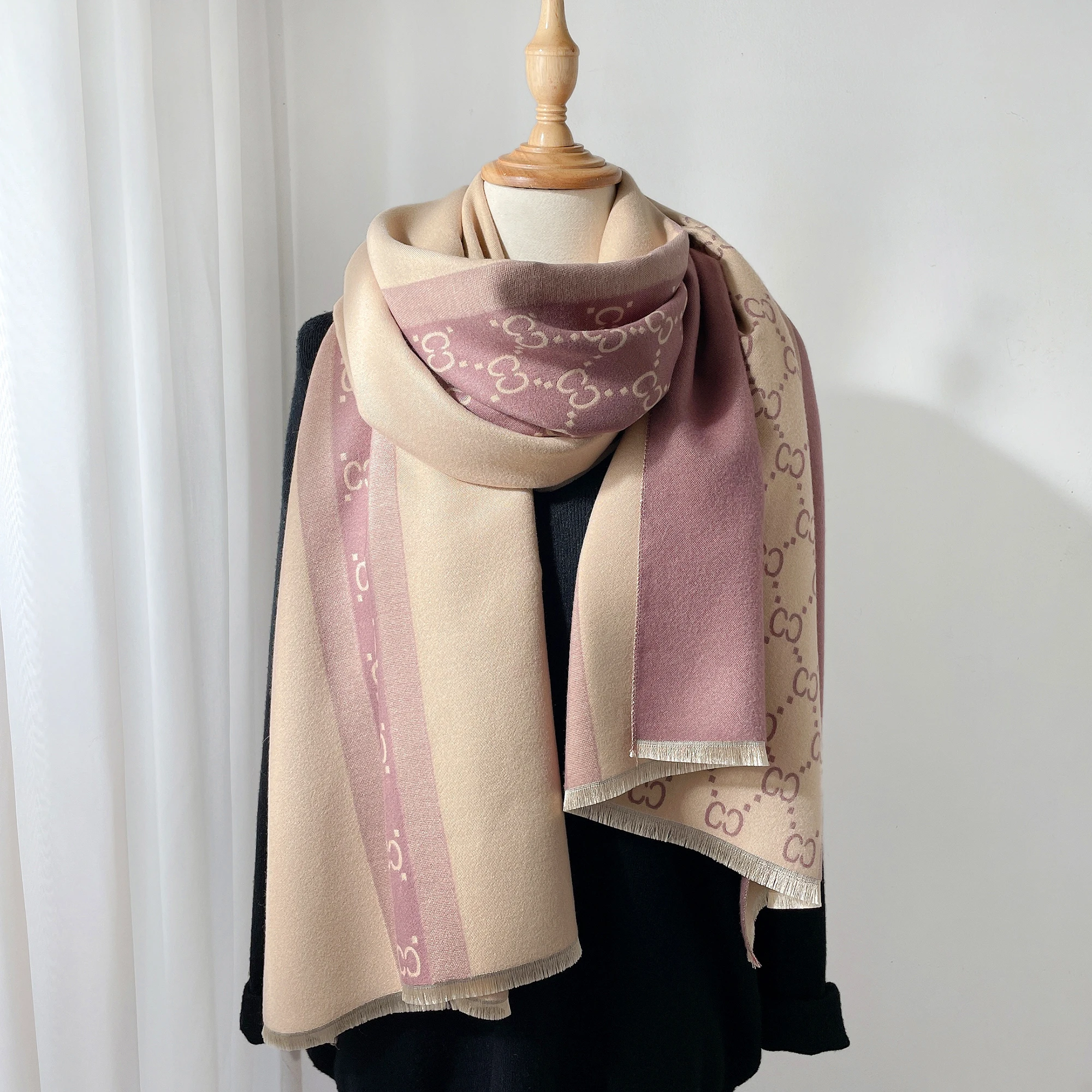 2025 Autumn and Winter New Eur – обзор и цена Wool Scarf Men